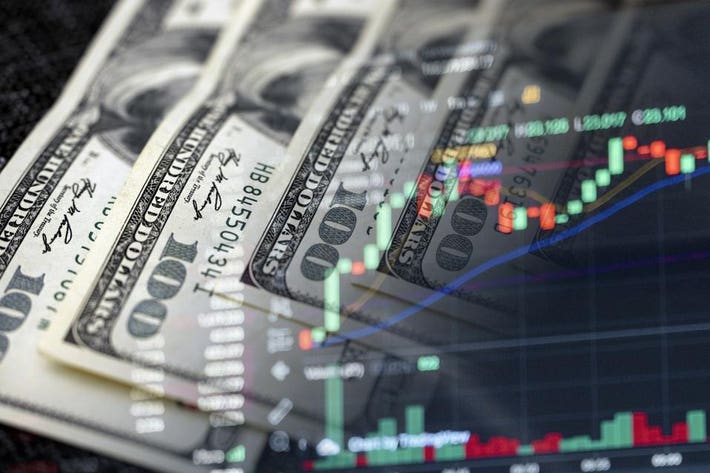 "Get Ahead of the Market: Expert Tips on Futures Trading Discounts"