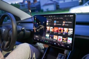 Tesla Automatic Seat Heater: Quick Timeout Feature Added