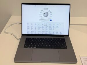 Apple MacBook Pro M6: Best Pre-Order Offers and Prices