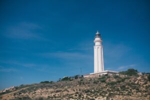 Elias the lighthouse keeper: The Worst AI Fiction Story Ever